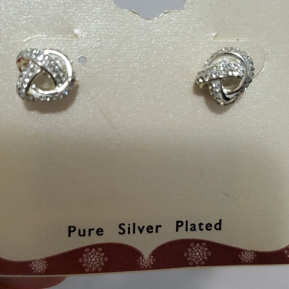 Crystal Sophistication Earrings pure Silver Plated - Picture 3 of 6